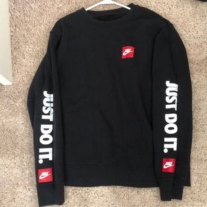 Nike pull over sweater